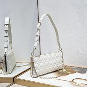 Lady Dior Pouch with Chain White  27×12×5cm - 3