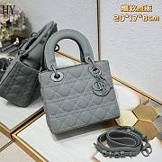 	 Lady Dior Grey Ultramatte 20cm - 1