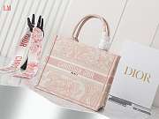 Dior Book Tote Pink Toile De Jouy Embroidery 26.5 x 21x14 cm - 1