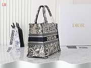 Dior Book Tote Black Toile De Jouy Embroidery 36 x 27.5x16.8 cm - 4