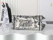 Dior Book Tote Black Toile De Jouy Embroidery 36 x 27.5x16.8 cm - 3