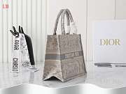 Dior Book Tote Grey Toile De Jouy Embroidery 26.5 x 21x14 cm - 4