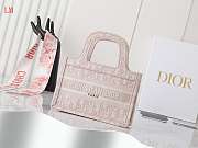 Dior Book Tote Pink Oblique Embroidery 22 x 17x7 cm - 1