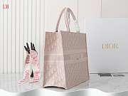 Dior Book Tote Pink Oblique Embroidery 42 x 35x18.5 cm - 4