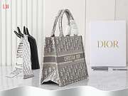 Dior Book Tote Grey Oblique Embroidery 26.5 x 21x14 cm - 4