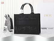 Dior Book Tote Black Toile de Jouy Soleil Macramé Embroidery 36 x 27.5x16.8 cm - 3