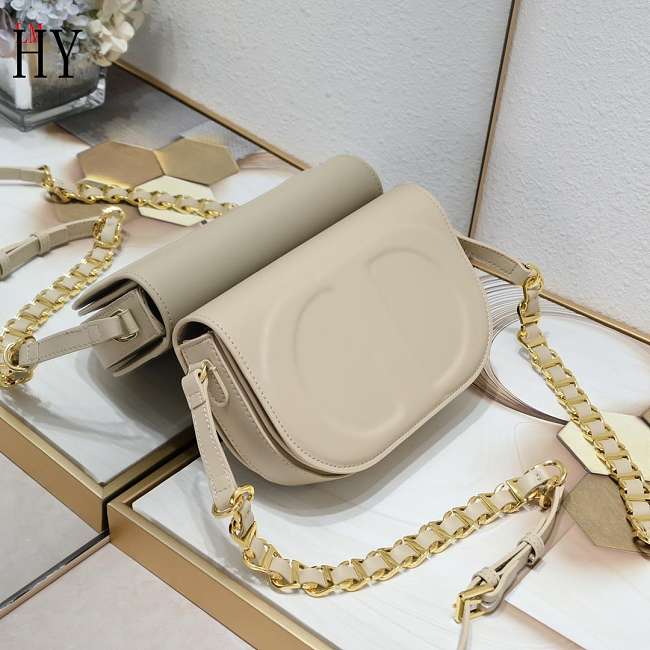 Dior CD Signature Oval Camera Beige Bag 21*6*12cm - 1