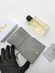 Lady Dior Bloom Card Holder Patent Grey 10.5*7.5*2.5cm - 2