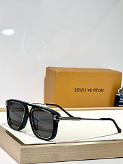LV summer sunglasses for men and women  - 3