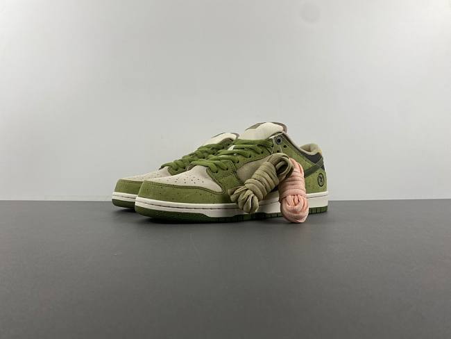 Nike SB Dunk Low Yuto Horigome Matcha - HF8022-300 - 1