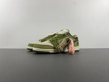 Nike SB Dunk Low Yuto Horigome Matcha - HF8022-300