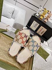 Gucci thick-soled classic big GG embroidered canvas slippers multicolor - 5