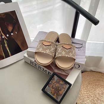 LV Lily Flat Mule 
