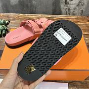 Hermes H-shaped Velcro flat sandals pink - 2