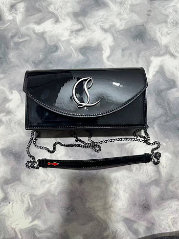 Louboutin leather black patent bag 20*14*6.5 cm