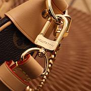 Louis Vuitton Loop fashion luxury bag top grade 23x13x 6 cm - 5