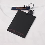 LV Embellished Graphic Cotton T-Shirt 1AHCKM  - 2