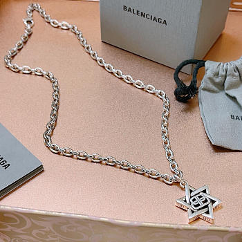 Balenciaga necklace retro style 