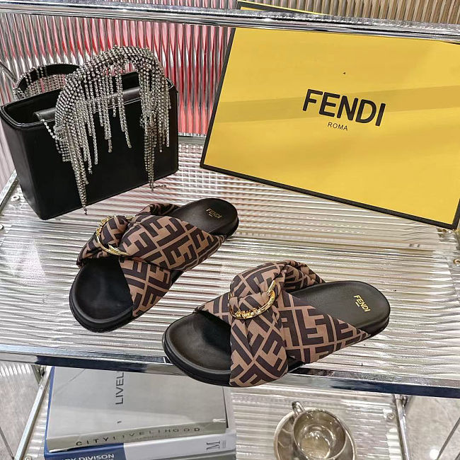 Fendi 25ss Fendi series flat slippers - 1