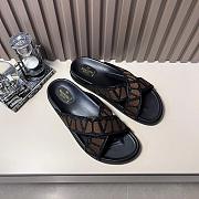 Valentino high end boutiquev brown - 4