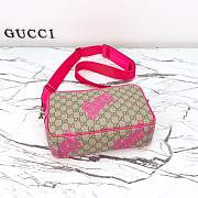 Gucci Small pouch with print - 3