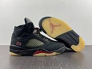 Jordan 5 Retro Gore-Tex Off Noir Fire Red-Black-Muslin  DR0092-001 - 3