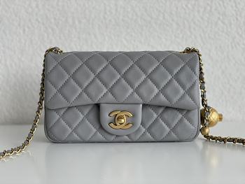 Chanel 22cc New version Golden Ball Bag Size: 13*20*7 cm 