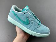 Air Jordan 1 Retro Low OG Washed Teal - HQ8111-300 - 2