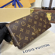 LV Wallet On Chain Lily - size: 20.5x10x3.5cm - 6