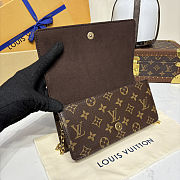 LV Wallet On Chain Lily - size: 20.5x10x3.5cm - 2
