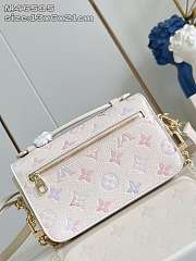 Louis Vuitton Pochette Métis East West Black M46595 size 13*6*21cm - 4