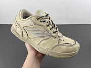 Balenciaga Hamptons Worn-out Sneaker Cream - 841765 WCURS 3120 - 2