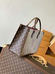 Louis Vuitton Reverse Monogram Canvas Giant Onthego MM Bag size 34.0x26.0x13.0 cm - 4