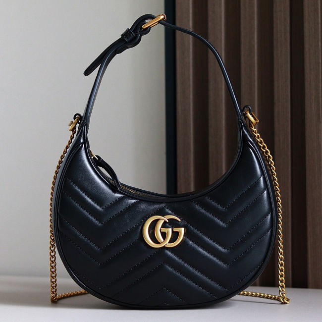 GUCCI GG MARMONT HALF-MOON SMALL BAG BLACK size 21.5x11x5cm - 1