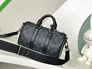 Louis Vuitton Keepall 25 Bandouliere Monogram Eclipse size 25x15x11cm - 3
