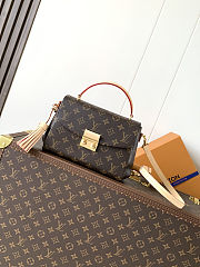 Louis Vuitton LV Monogram Canvas Croisette Bag size 25x17x9.5cm - free LV necklace - 3