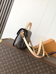 Louis Vuitton LV Monogram Canvas Croisette Bag size 25x17x9.5cm - free LV necklace - 2