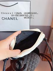 Chanel White Cambon Ligne Pochette Black size 22x4x12cm - 3
