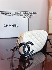 Chanel White Cambon Ligne Pochette Black size 22x4x12cm - 2