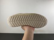 LV BUTTERSOFT Beige  - 2