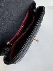 Chanel Coco Bolsa Handle Caviar Preta Bag Black size 14×24×10cm - 2