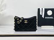 Chanel Hobo Handbag Black size 24×17×5cm - 1