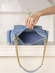 Chanel Large Cargo Hobo Bag Light Blue Washed Denim Brushed Gold Hardware size 22x31x15cm - 6