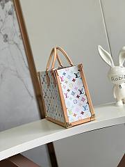 LV x TM OnTheGo MM size 35x27x14cm  - 6