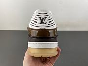 LV Trainer Brown - 1AJ210 - 5