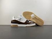 LV Trainer Brown - 1AJ210 - 4