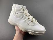 Jordan 11 Retro Pearl (2025) AR0715-110 - 3