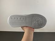  Gucci chunky sneaker in Golden metallic leather 848307AAFMN8044 - 3