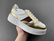  Gucci chunky sneaker in Golden metallic leather 848307AAFMN8044 - 2