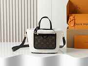 LV Neverfull Bandoulière Inside Out BB H33 Monogram Shearling size 26.5 x 16.5 x 11 cm - 6